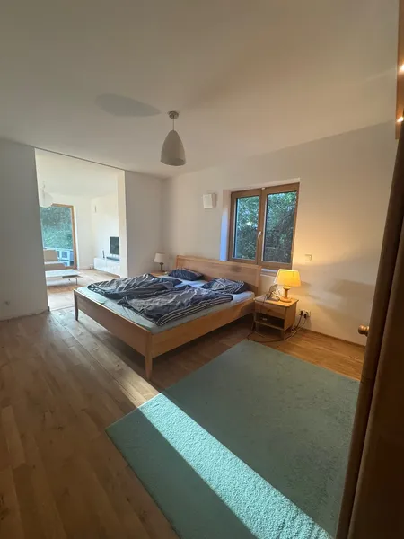 Frisch sanierte 4-Zimmer-Wohnung mit Garten in Zehlendorf — photo 1